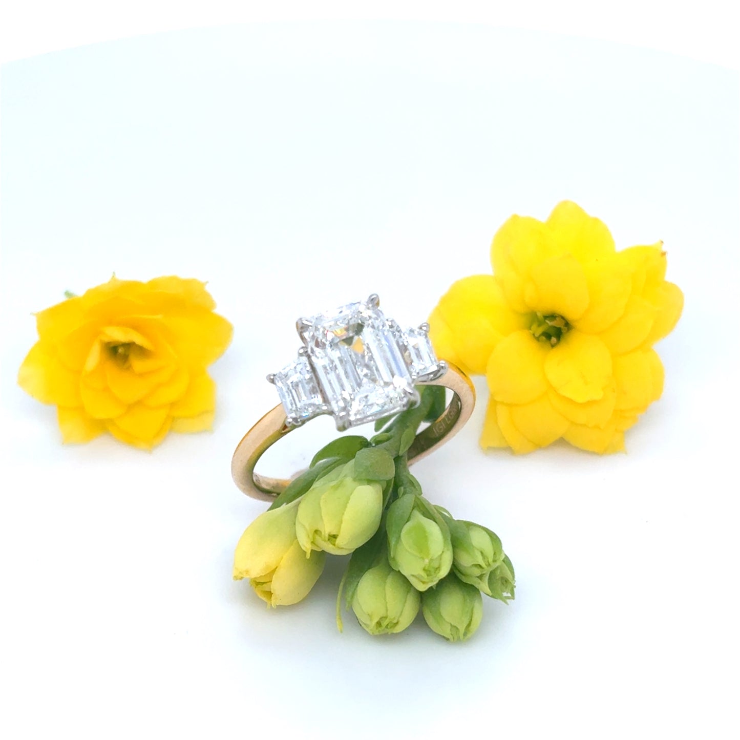 18ct Yellow Gold Emerald Cut Solitaire & Trapezium Shoulders Cultured Diamond Ring 2.48ct