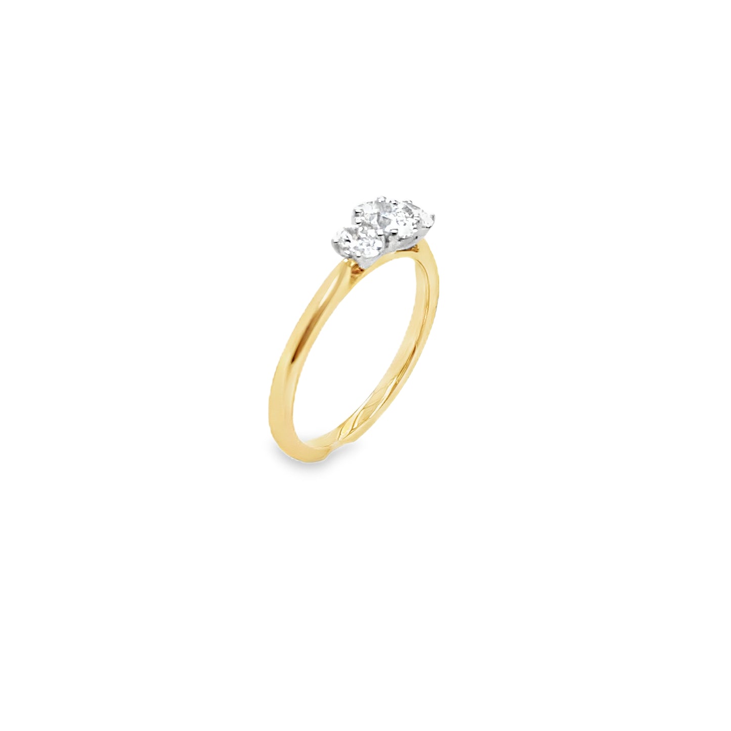 9ct Graduated 3 Stone Oval Cut Diamond Ring .39ct