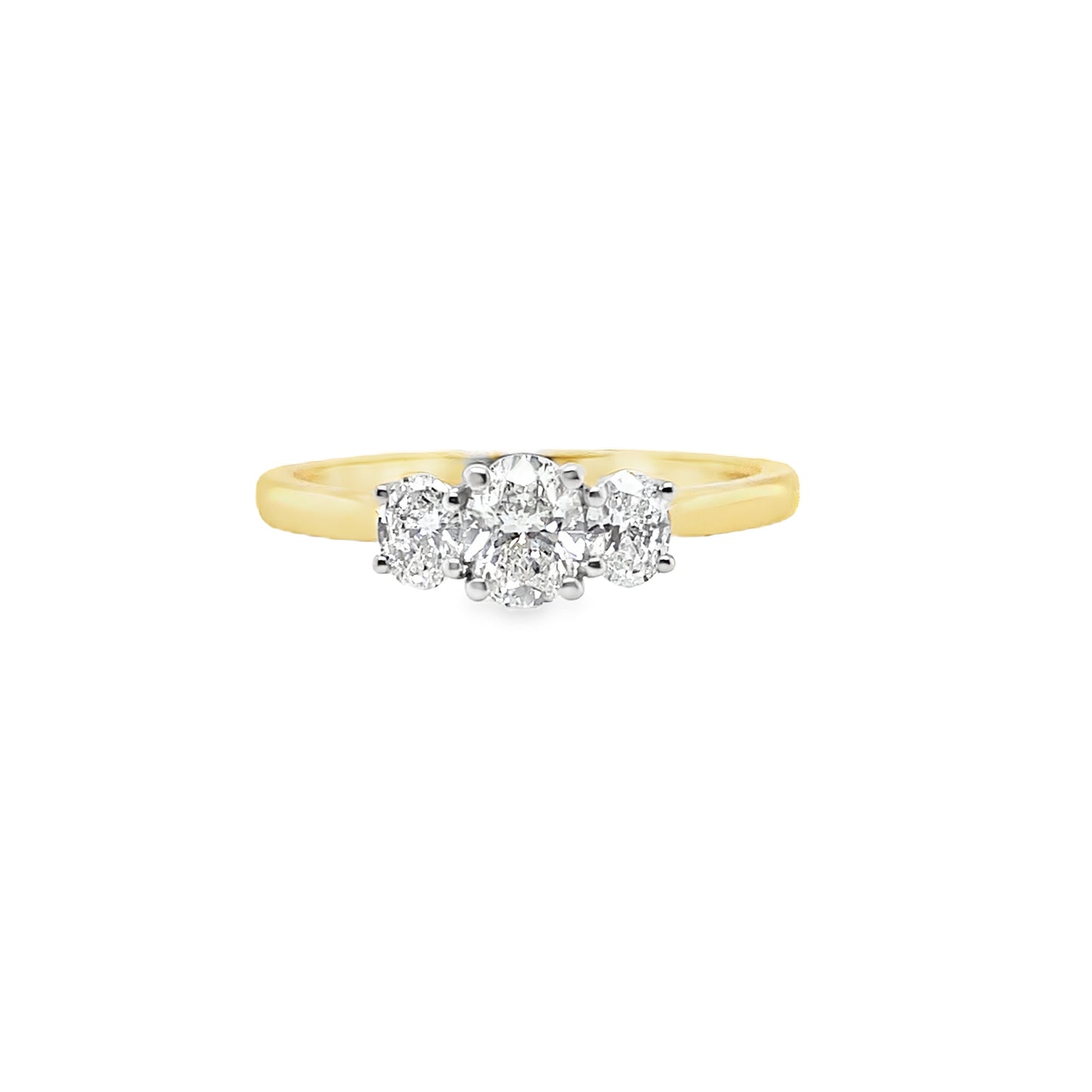 9ct Graduated 3 Stone Oval Cut Diamond Ring .39ct