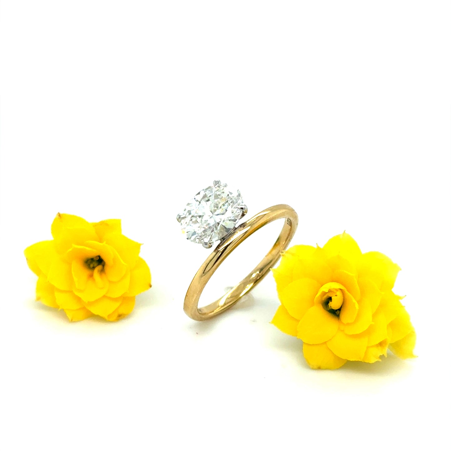 18ct Yellow Gold Offset East-West Oval Solitaire Cultured Diamond Ring 1.57ct