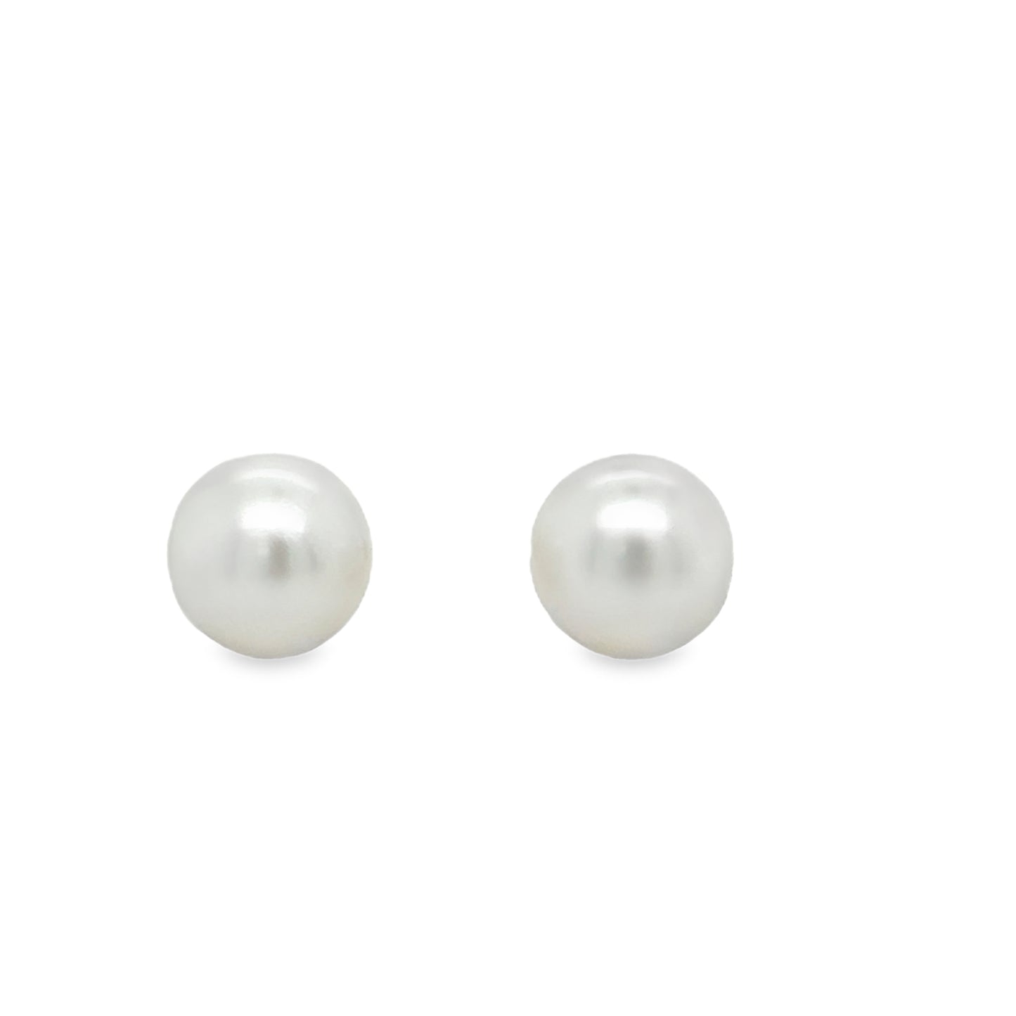 9ct 8.5mm Freshwater Pearl Studs