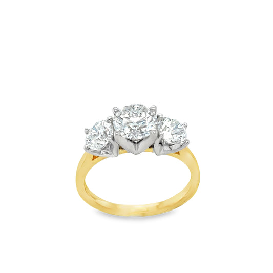 18ct 3 Stone Round Brilliant Graduated Cultured Diamond Ring 2.00ct