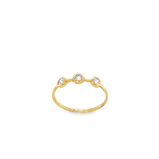 9ct 3 Stone CZ Rubover Ring