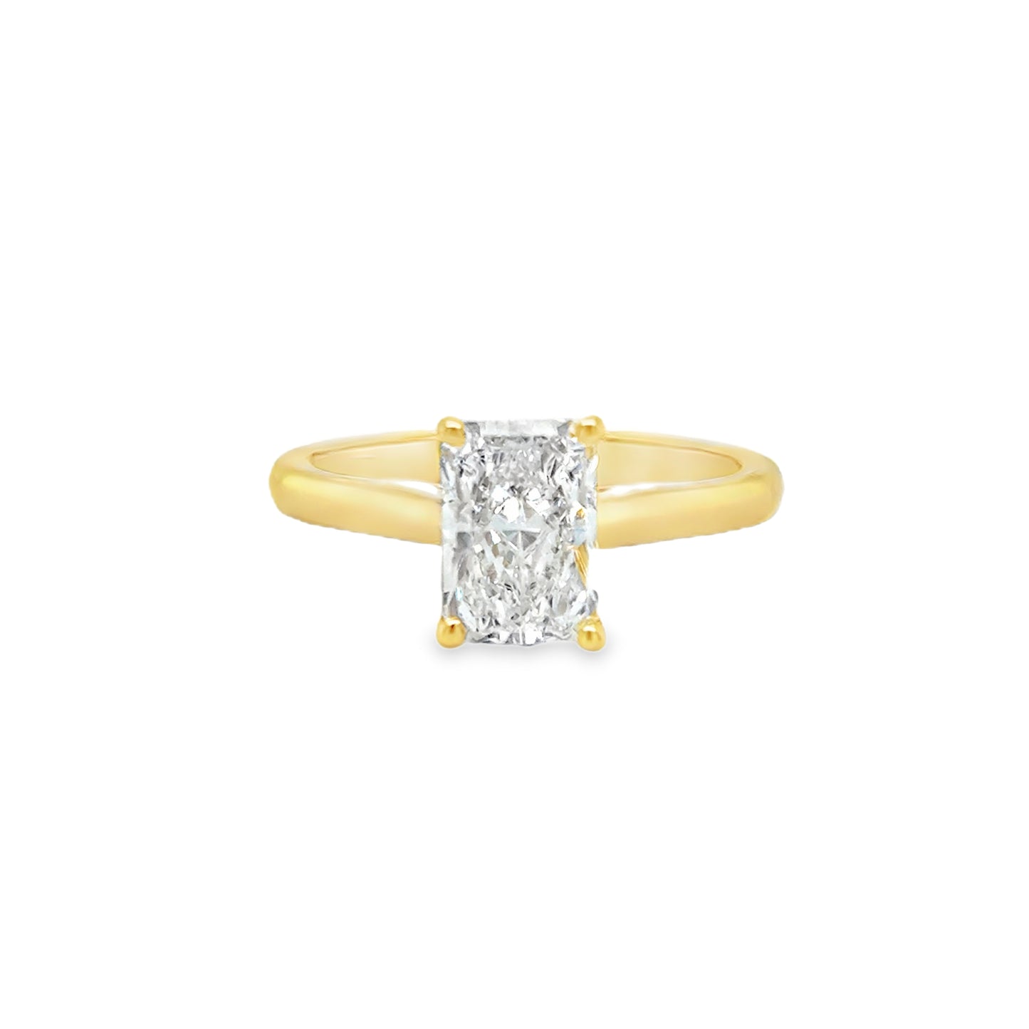 18ct 4 Claw Radiant Cut Solitaire Cultured Diamond Ring 1.52ct