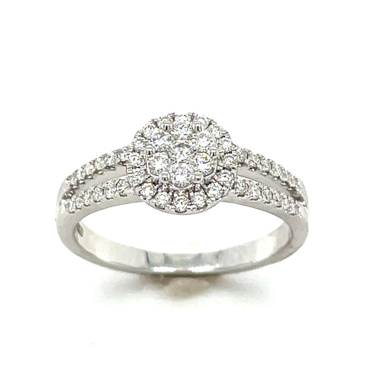 9ct White Gold Halo ClusterDiamond Ring with Split Diamond Shoulders .25ct