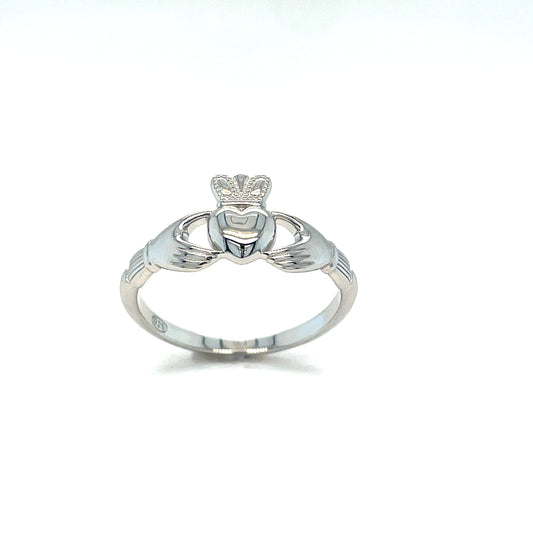 Sterling Silver Ladies Claddagh Ring
