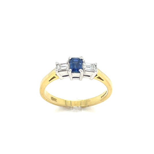 18ct Three Stone Sapphire & Diamond Ring