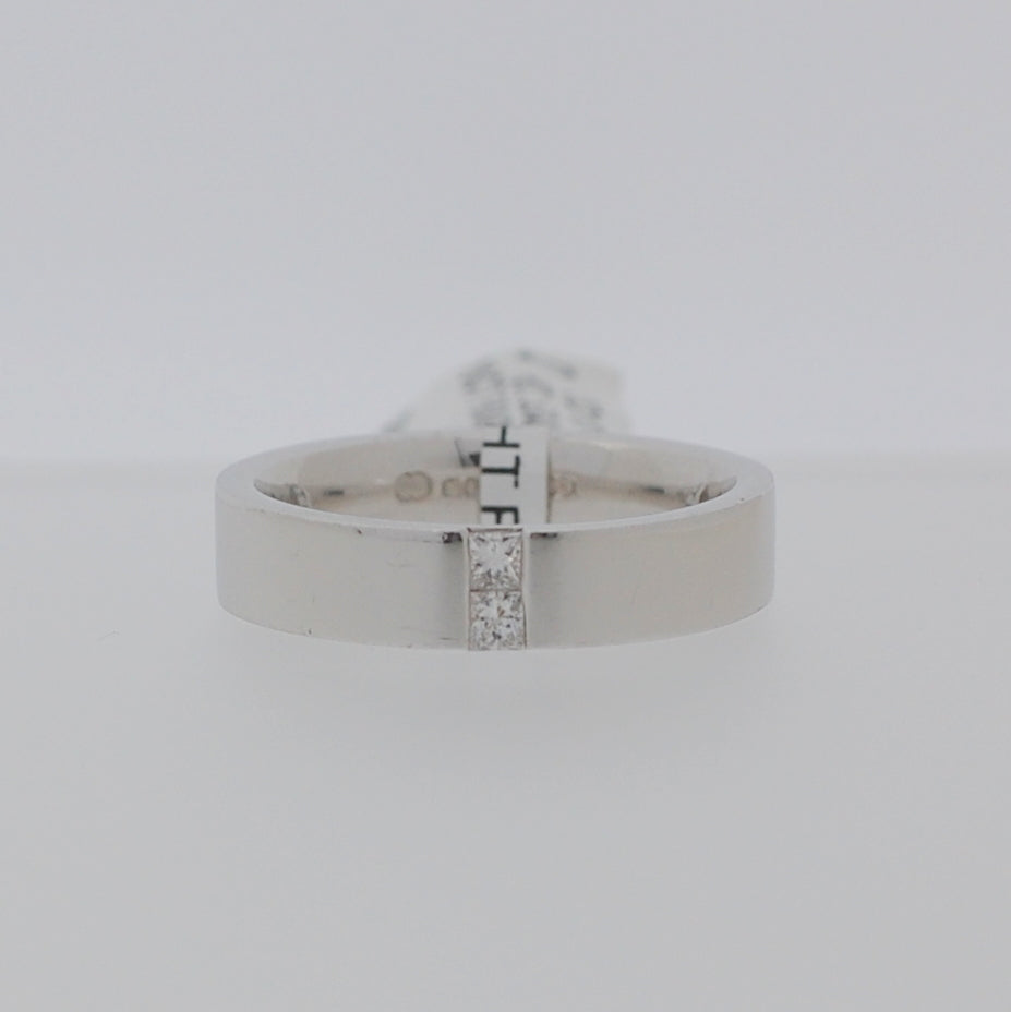 18ct White Gold Princess Cut .08ct Diamond Ring