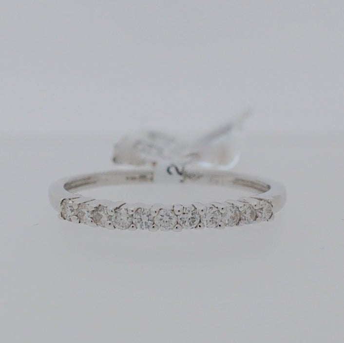 18ct White Gold Eleven Stone Eternity .23ct Diamond Ring