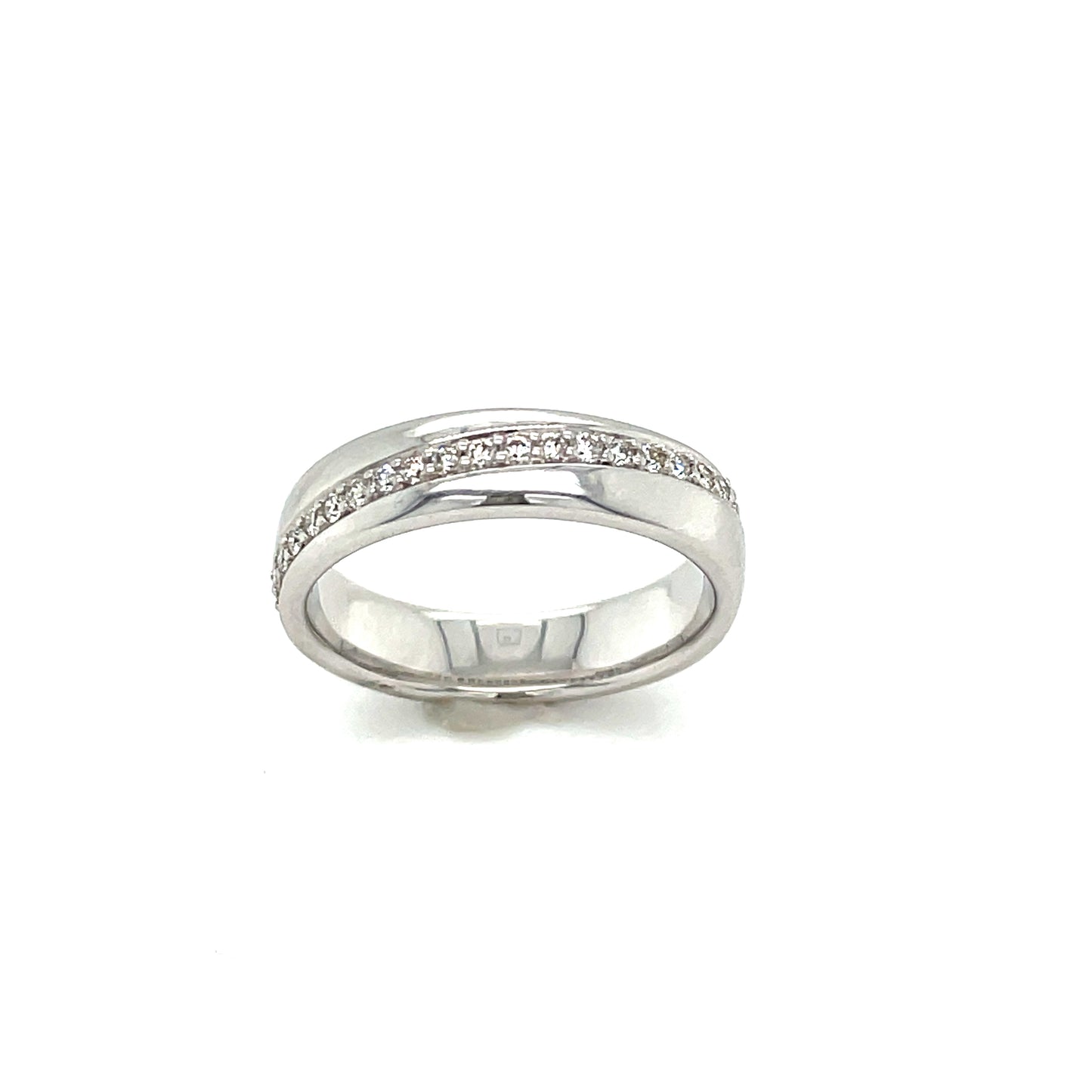 9CT WHITE GOLD DIAMOND WAVE BAND 0.20CT