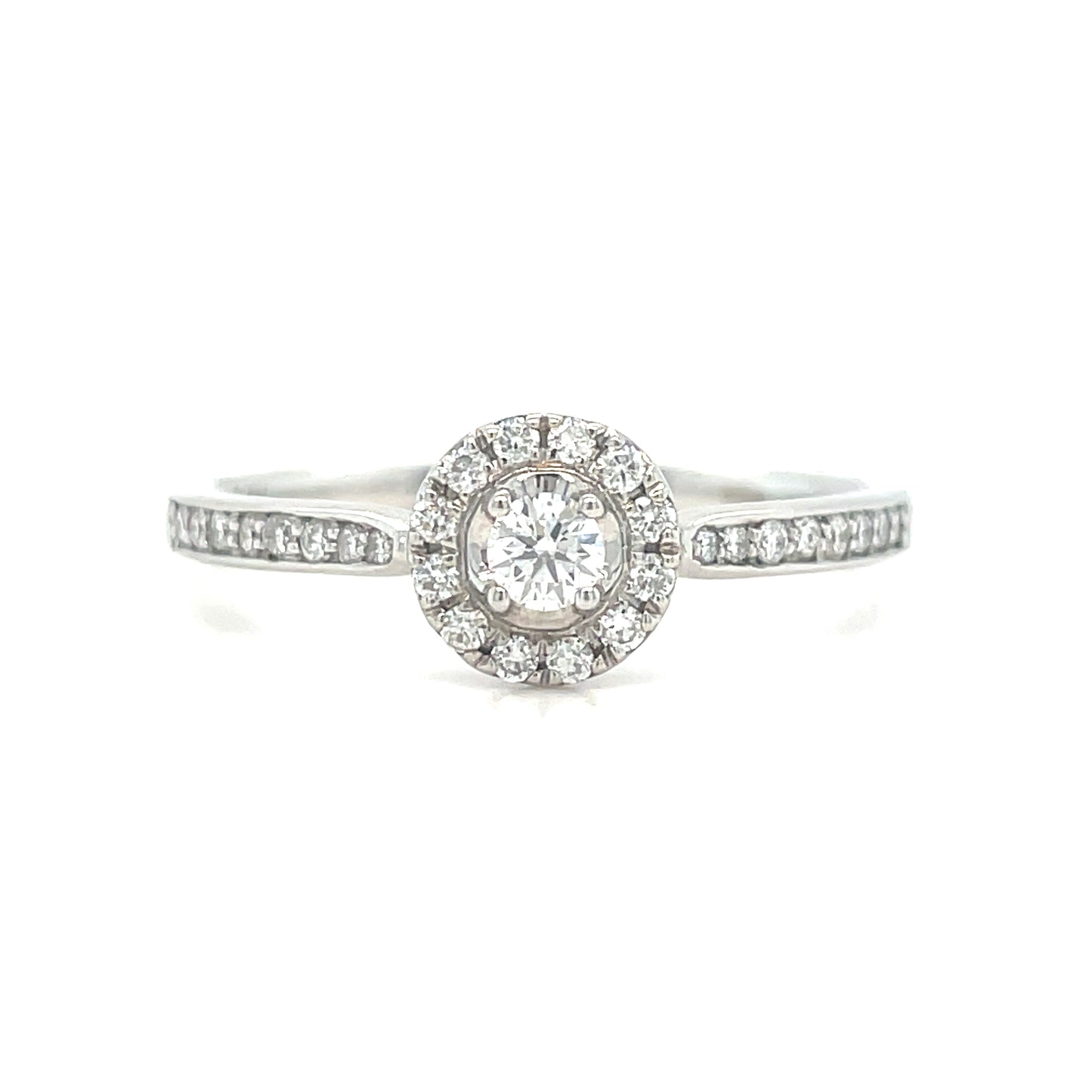9ct Ring Wh Rd Clus Di.30