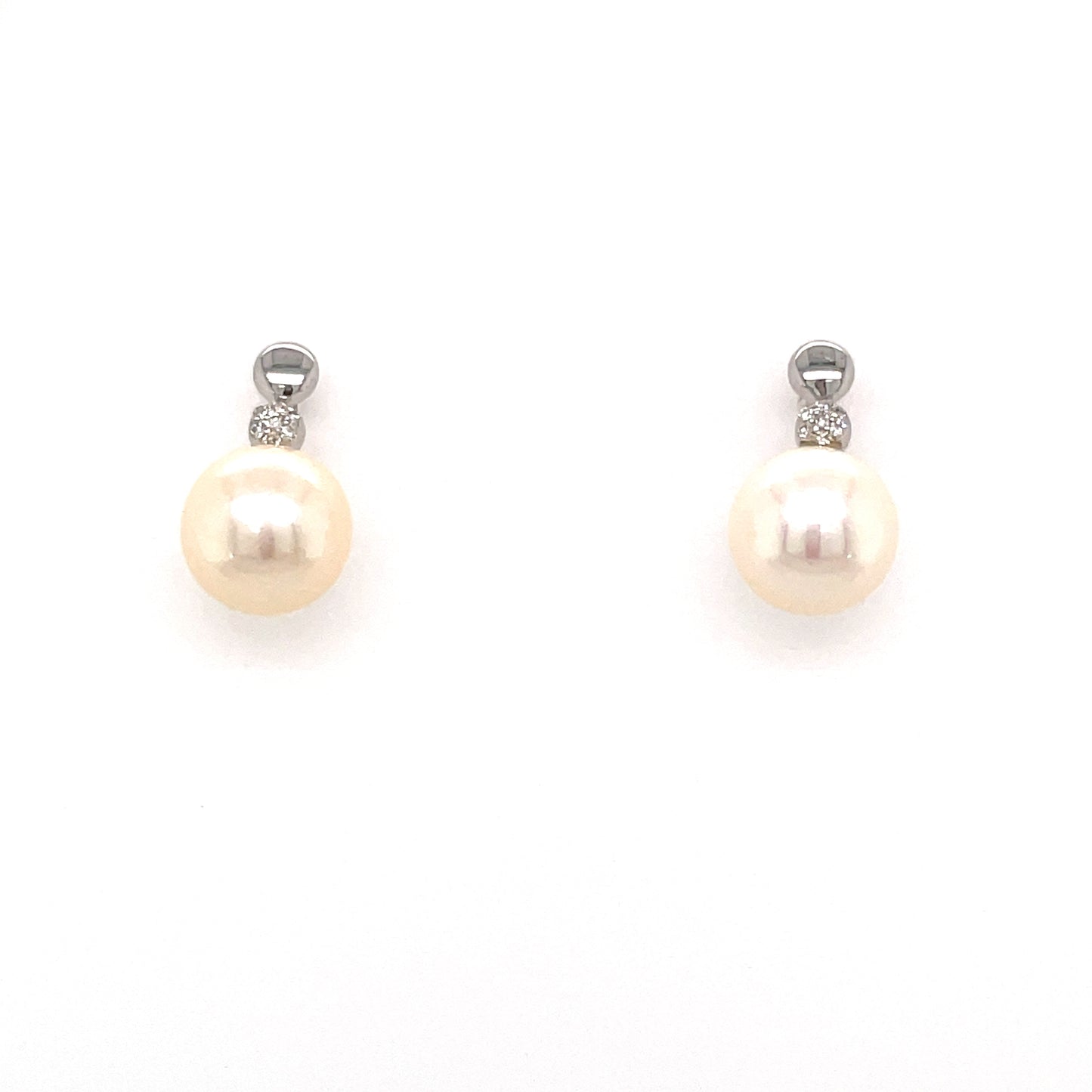 9ct White Gold Pearl And Diamond Earring 0.04ct