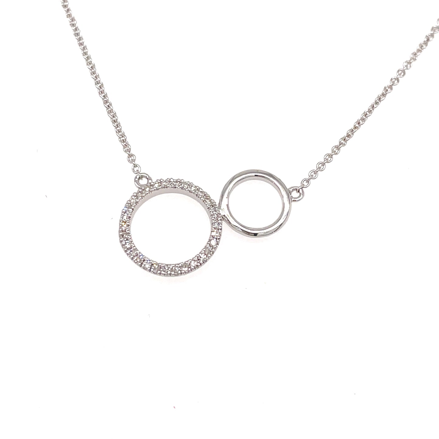9ct White Gold Double Circle Diamond Necklet .09ct