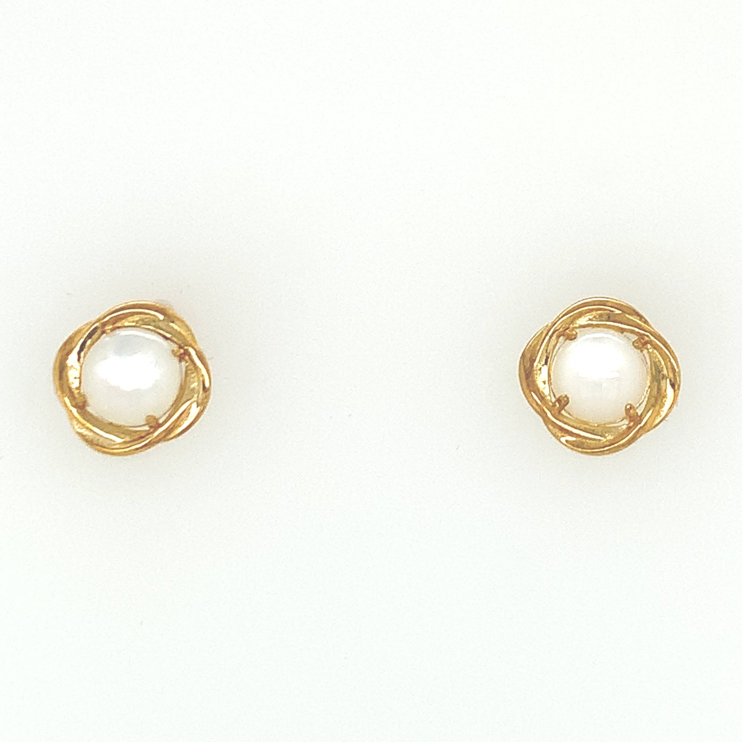 9ct Mother Of Pearl Earrings