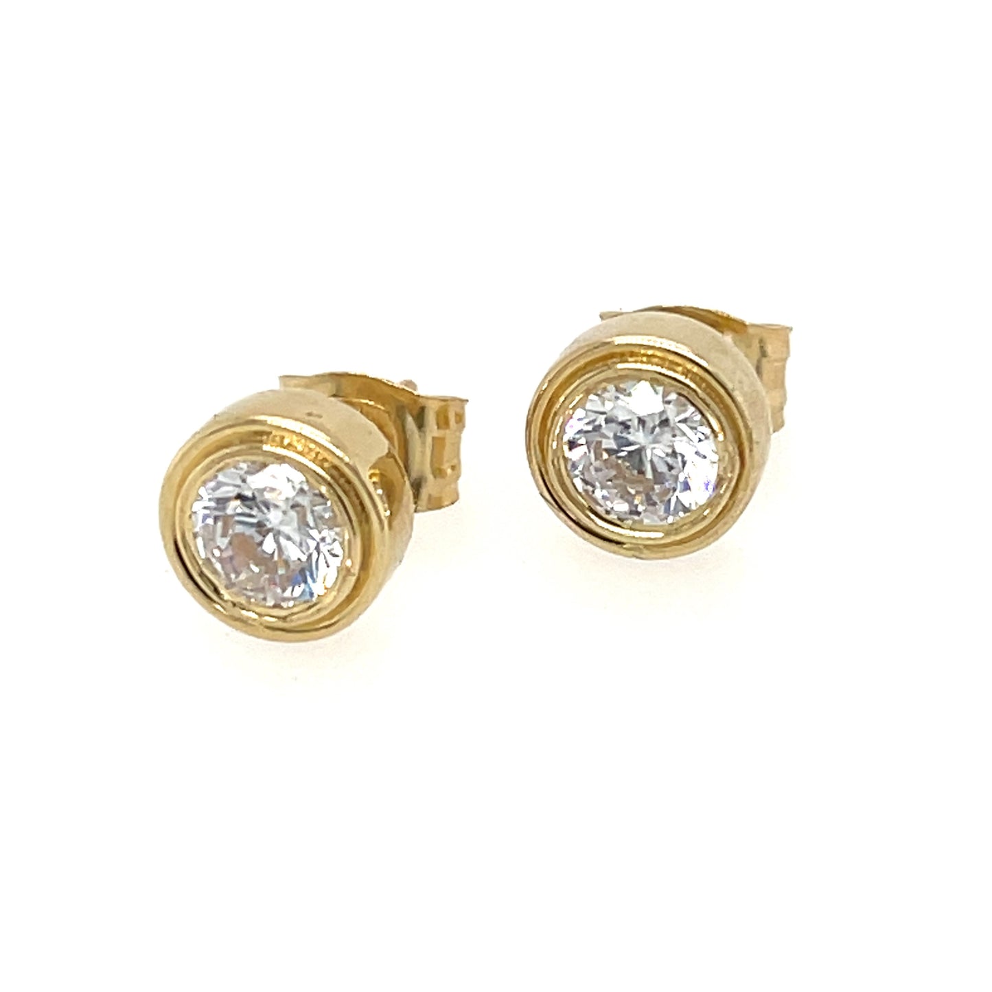 9ct Cubic Zirconia Rub Over Stud Earrings.