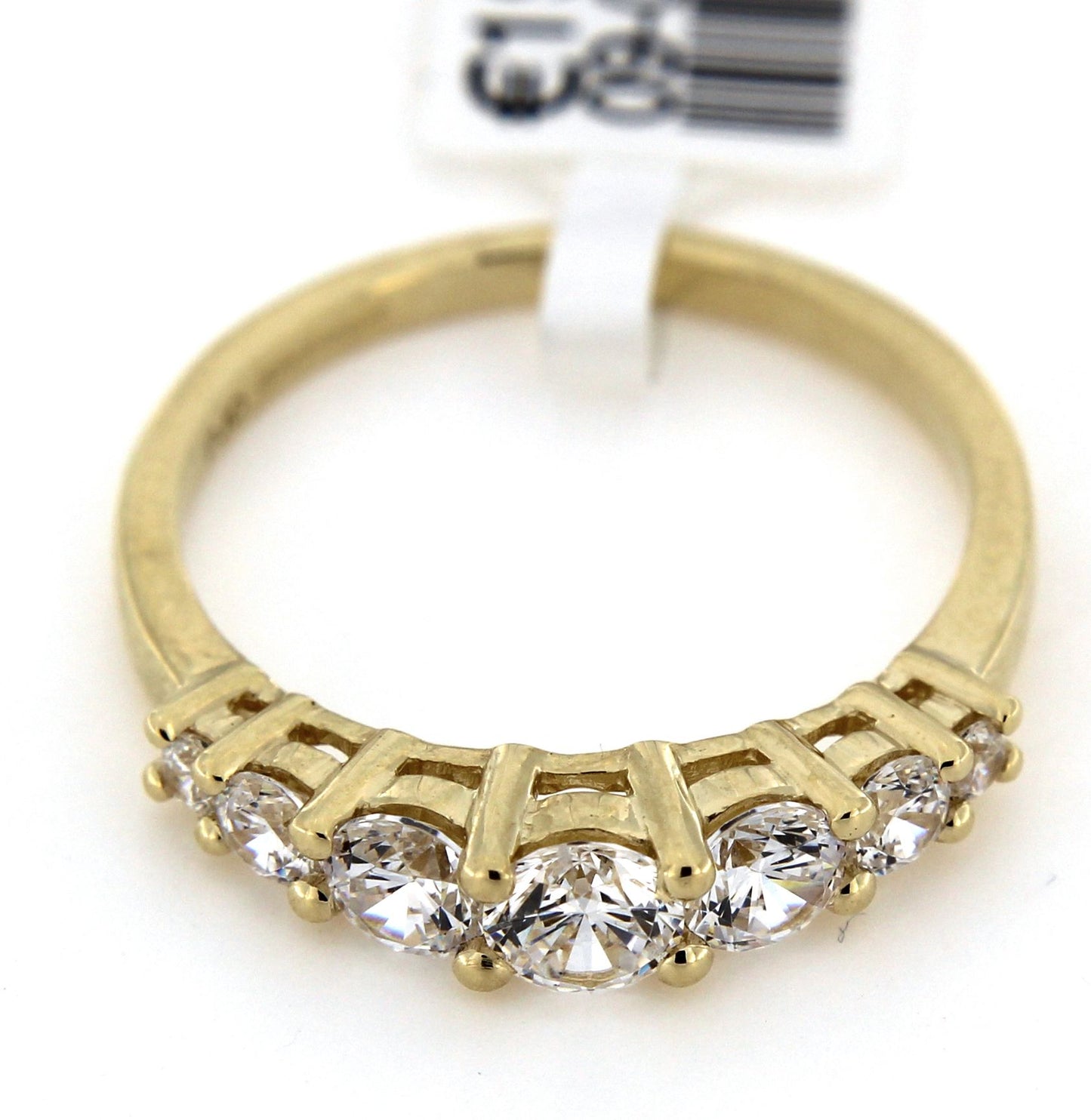 9ct 7stone Cubic Zirconia Ring