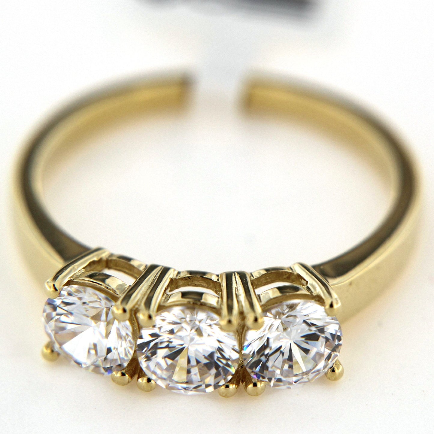 9ct Three Stone Cubic Ziorconia Ring