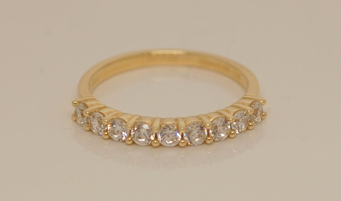 9ct Ring 9st Cz Et