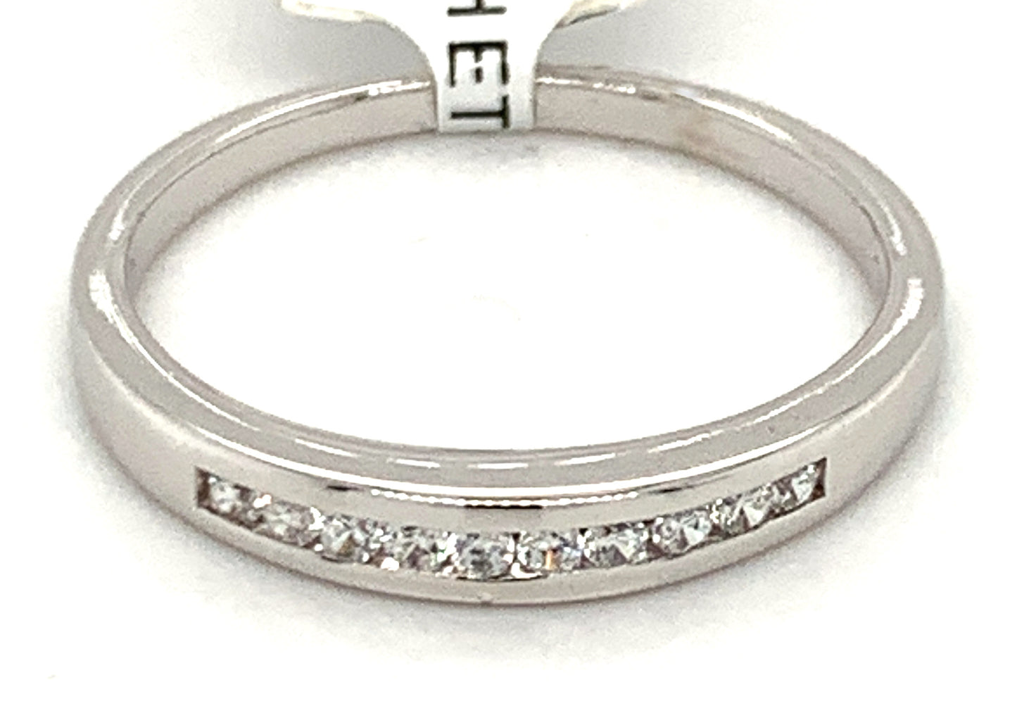 9ct Ring Wh Et 10st Chan
