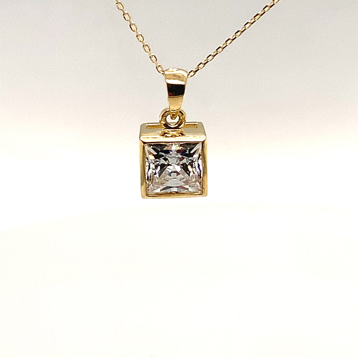 9ct Square Cubic Zirconia Pendant