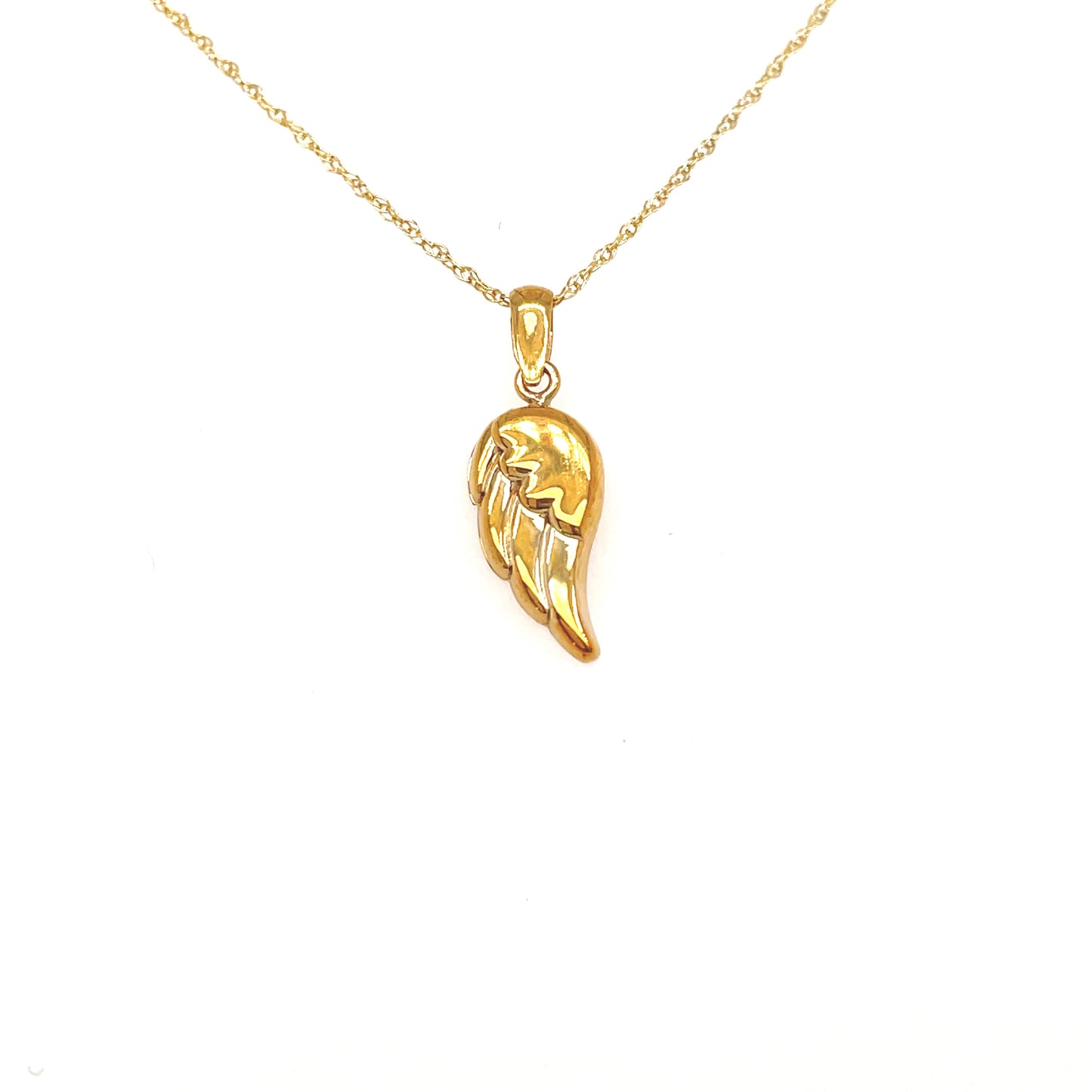 9ct Angel Wing Pendant