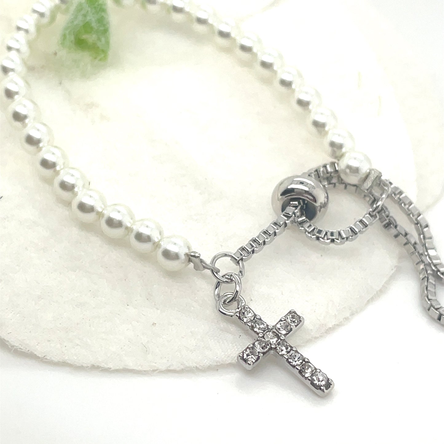 Silver Plated Pearl And Cubic Zirconia Cross Toggle Bracelet