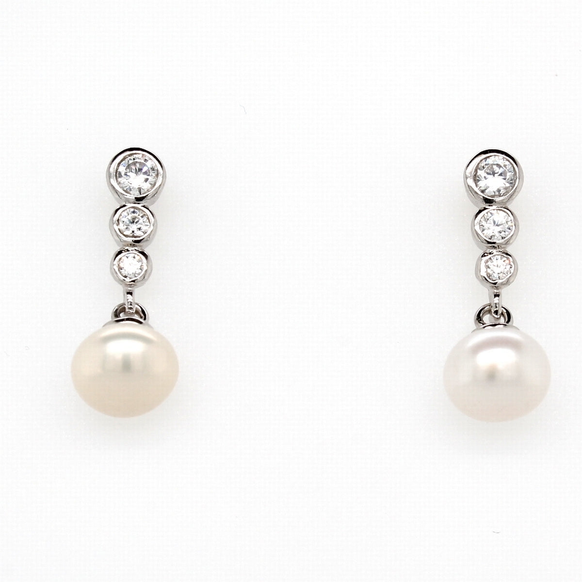 Sterling Silver 7.5mm Pearl And Graduated Cubic Zirconia Earring