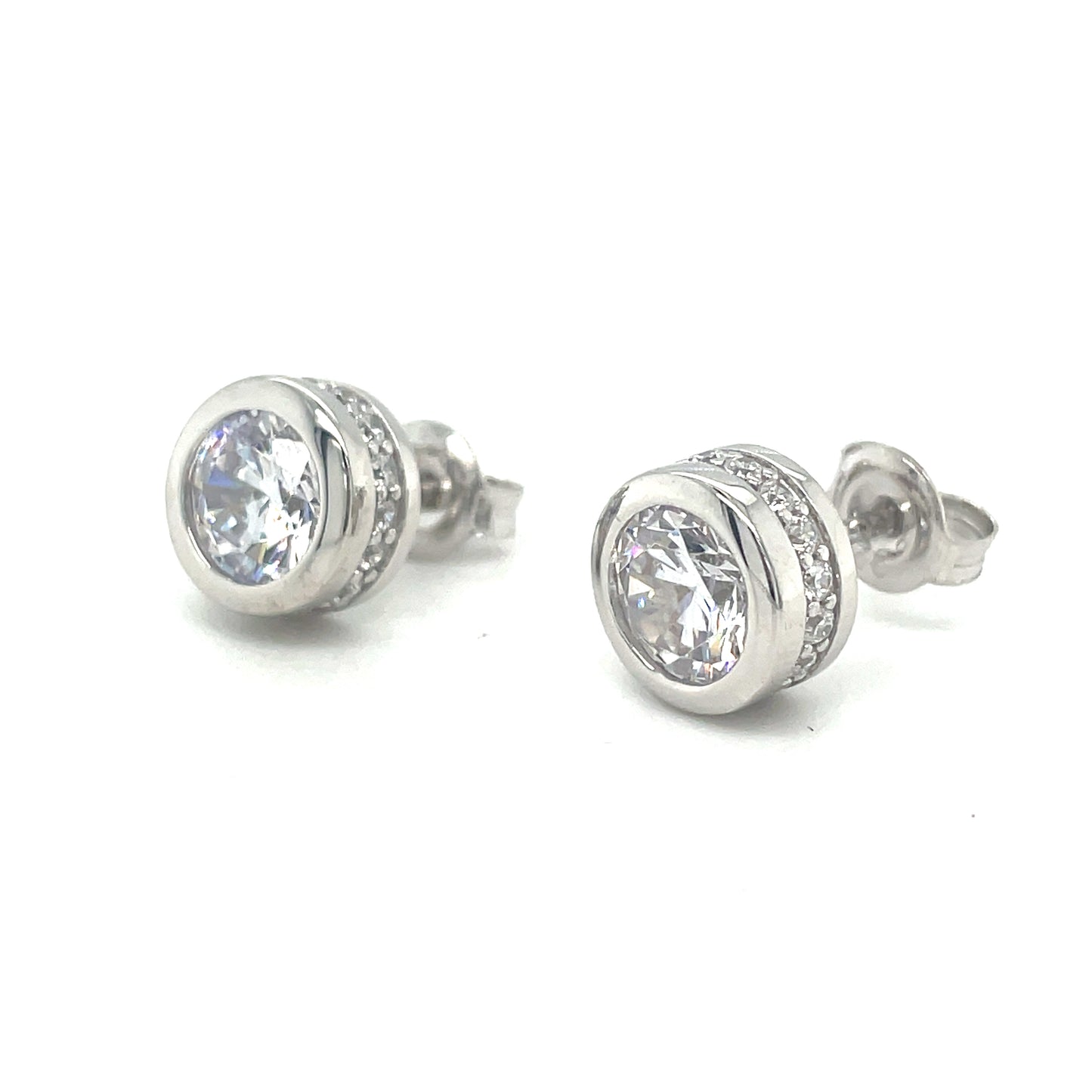 Sterling Silver Cubic Zirconia Rubover Stud Earring
