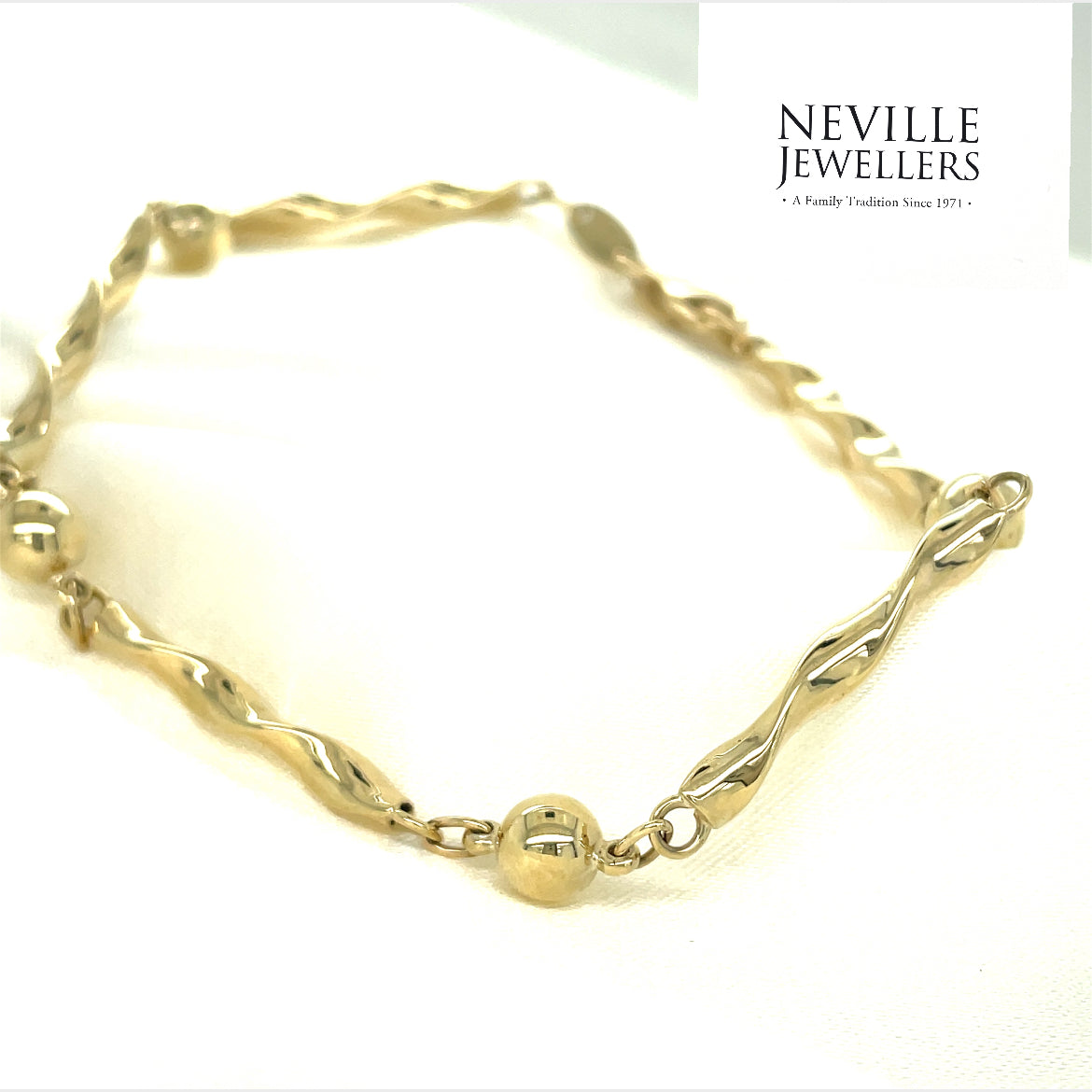 9ct Bracelet Bar Wave / Pol Ball