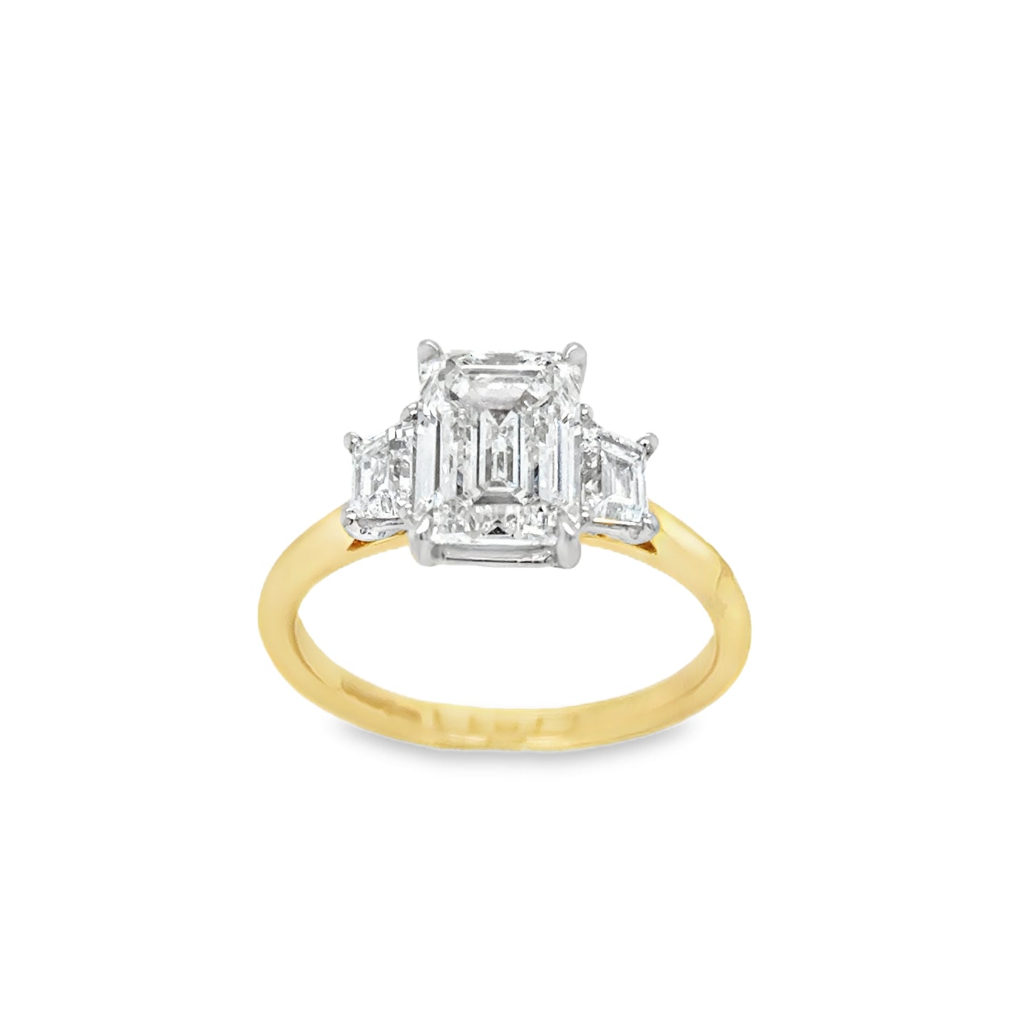 18ct Yellow Gold Emerald Cut Solitaire & Trapezium Shoulders Cultured Diamond Ring 2.53ct