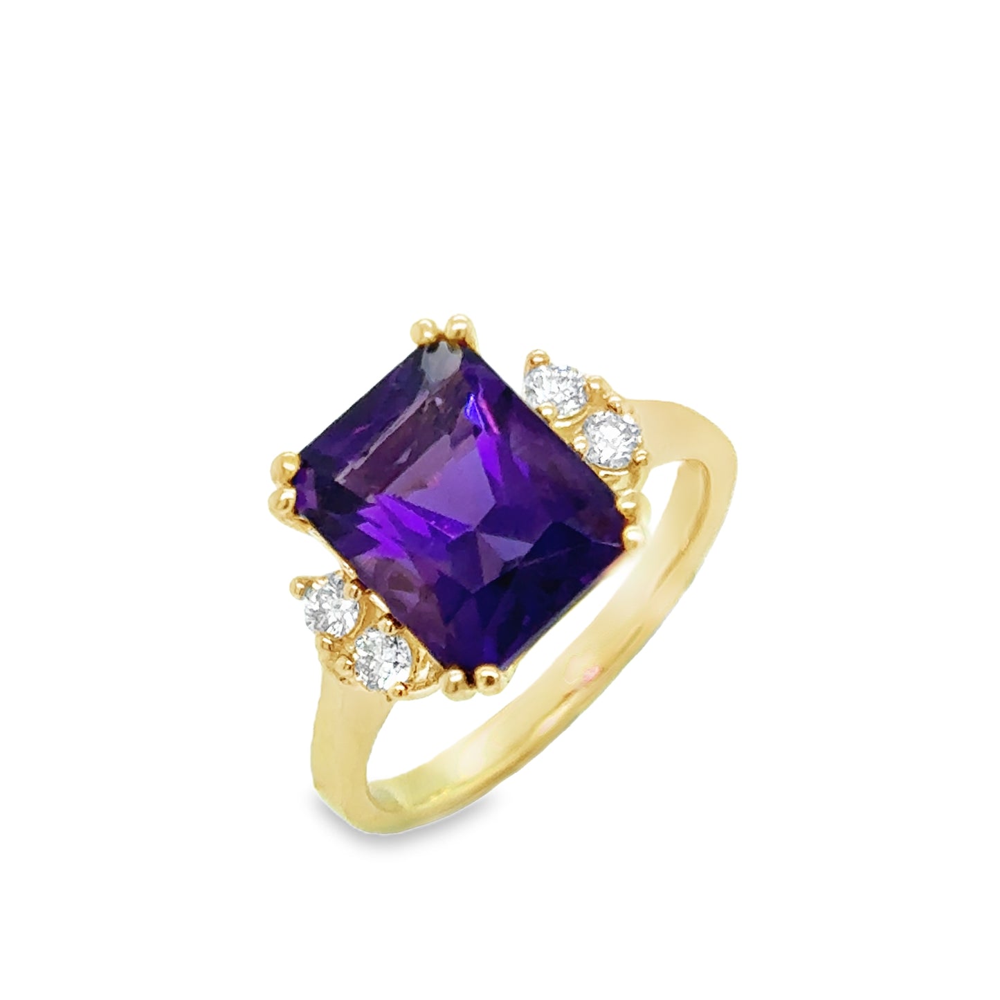 9ct Radiant Cut Amethyst Solitaire With Rond Brillisnt Diamond Diamond Shoulders .16ct