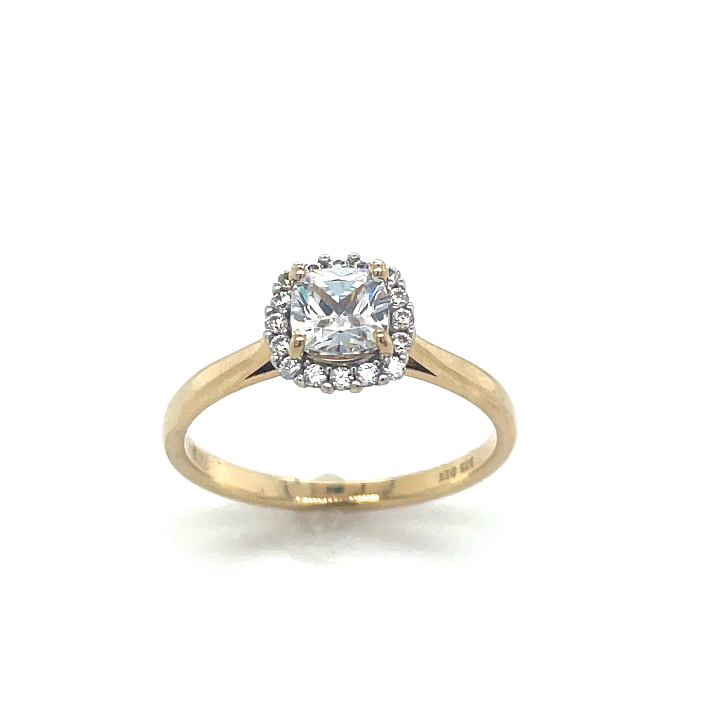 9ct Cush Clus CZ Dress Ring