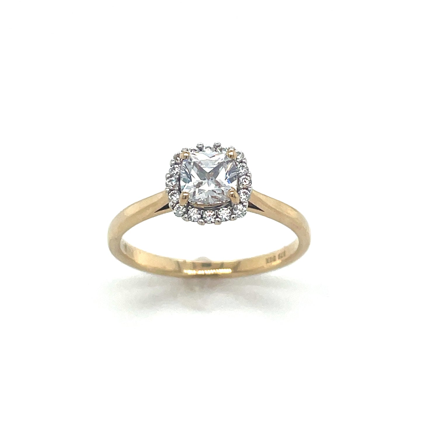 9ct Cush Clus CZ Dress Ring
