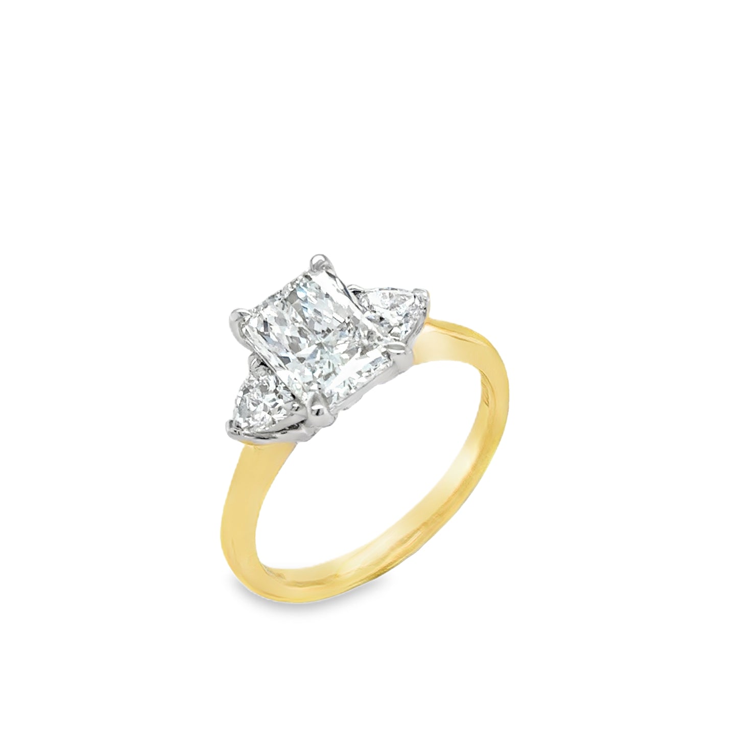 18ct 3 Stone Radient Cut Cultured Diamond RIng With Trillion Cut Cultured Diamond Shoulders 2.45ct