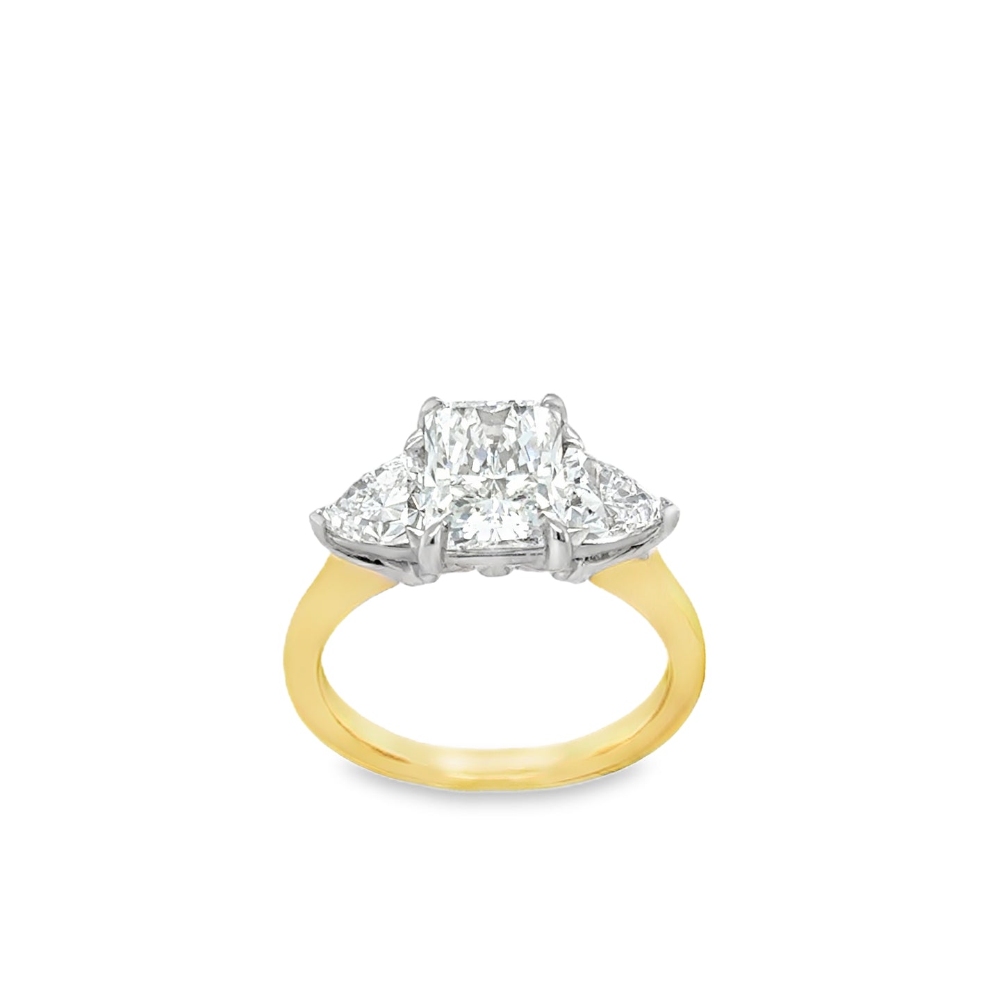 18ct 3 Stone Radient Cut Cultured Diamond RIng With Trillion Cut Cultured Diamond Shoulders 3.00ct