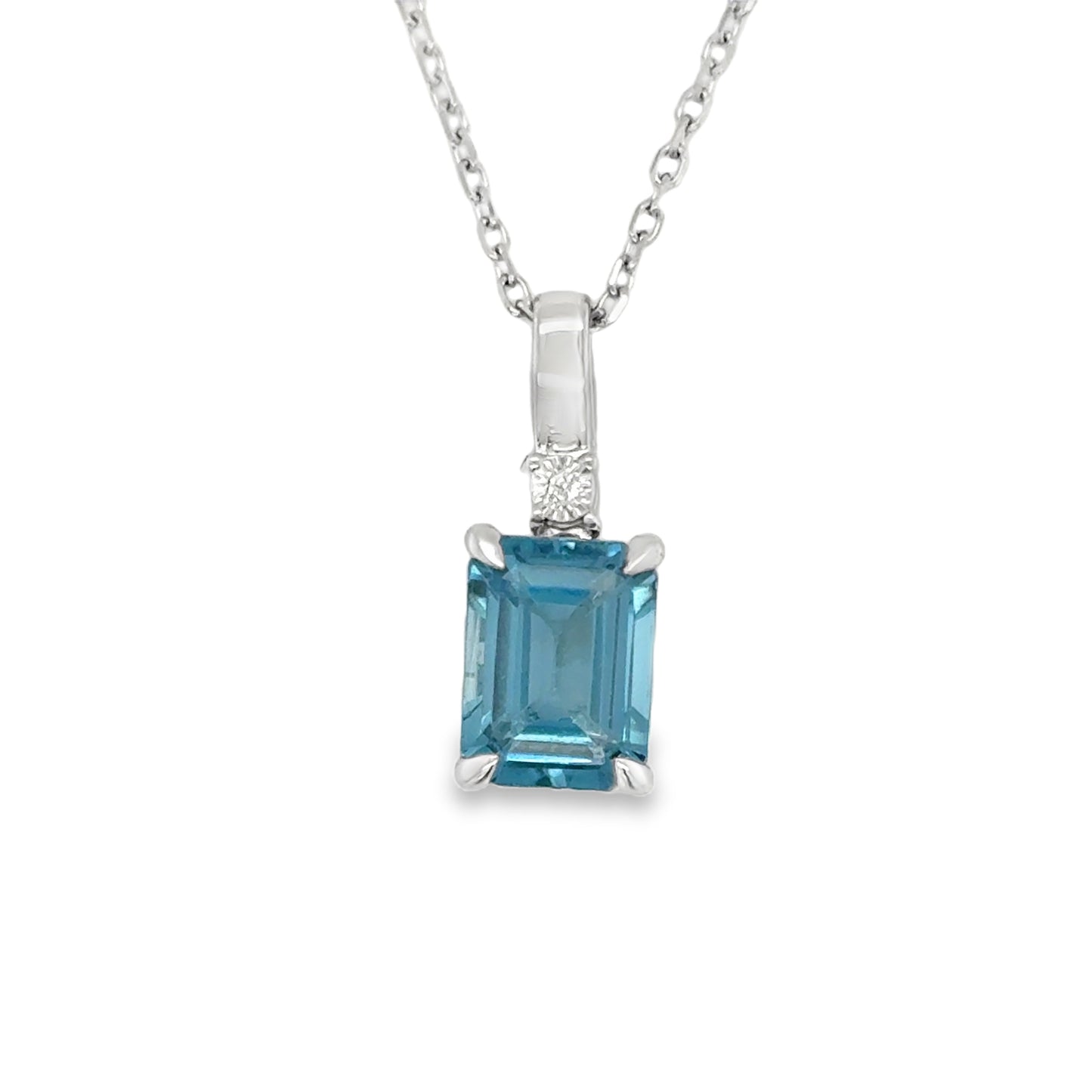 9ct White Gold CZ & Swiss Blue Topaz Emerald Cut Pendant 1.94ct