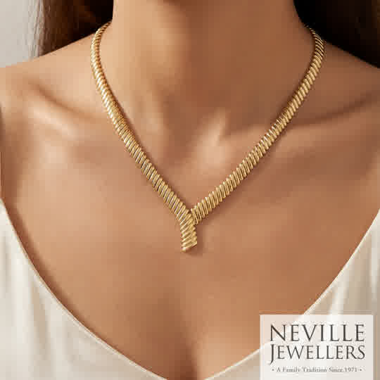 9ct Yellow Gold Polished Crossover Bar Necklet with Milgrain Edge