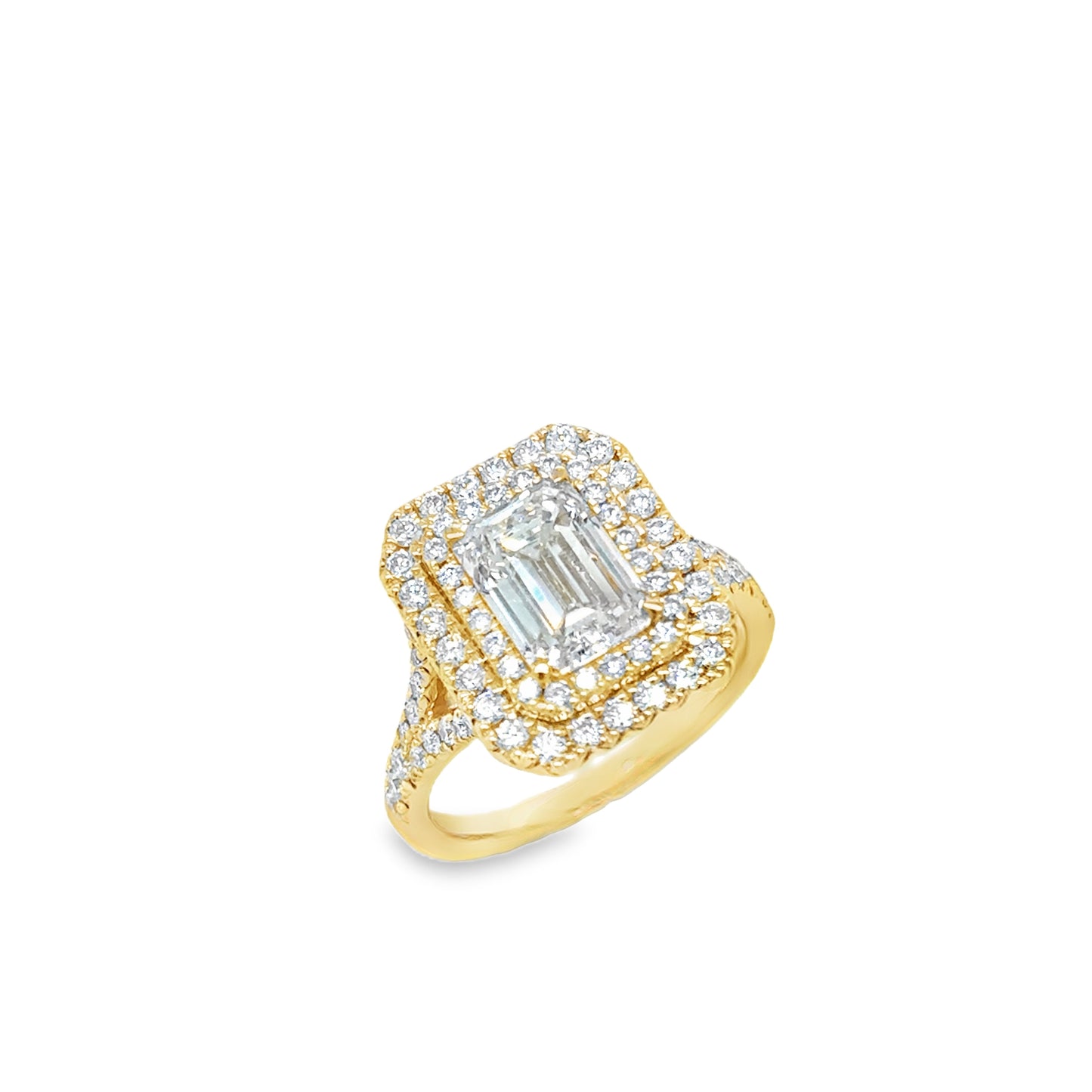 9ct Ring Em/C Dia Clus Split Sh 2.83ct