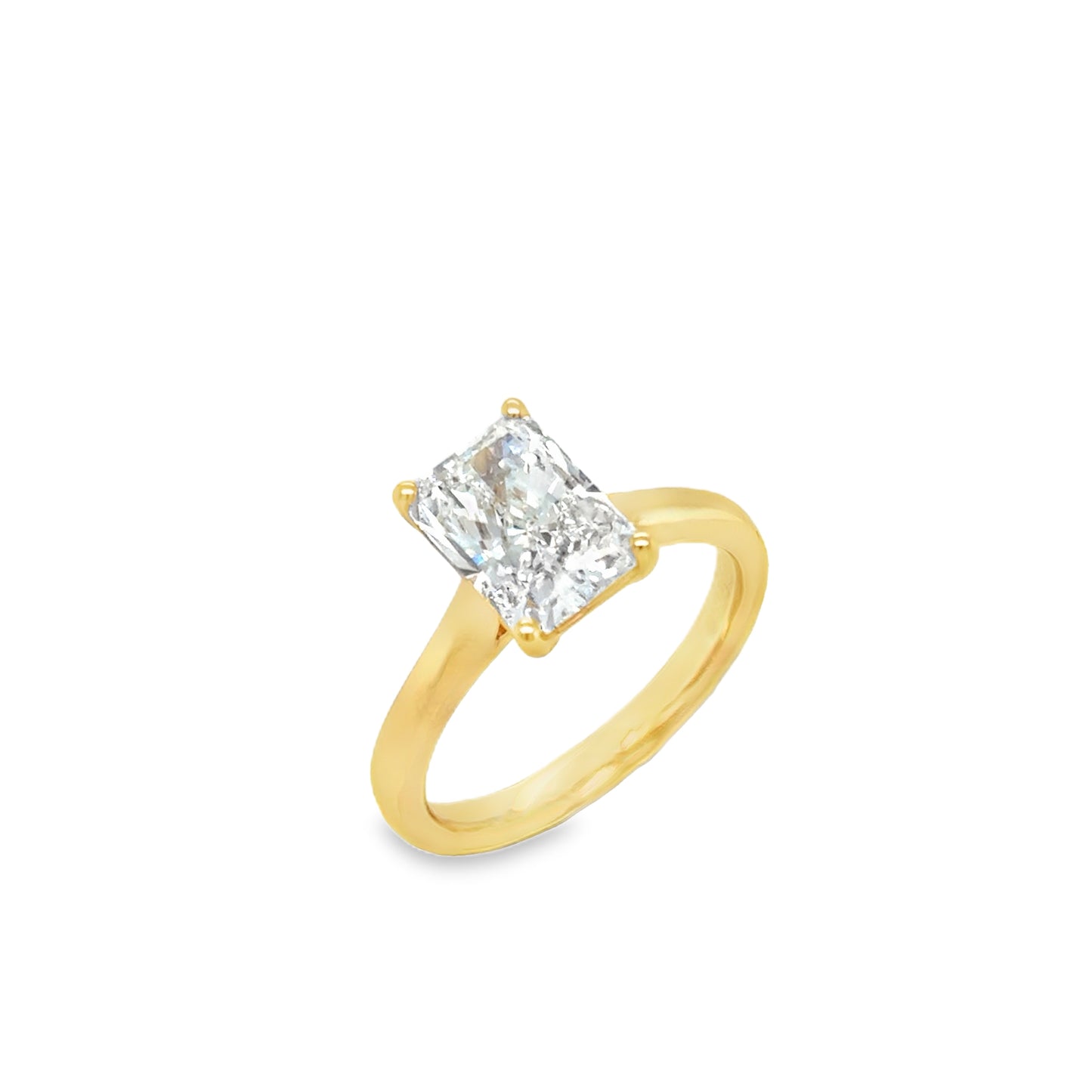 18ct 4 Claw Radiant Cut Solitaire Cultured Diamond Ring 2.07ct