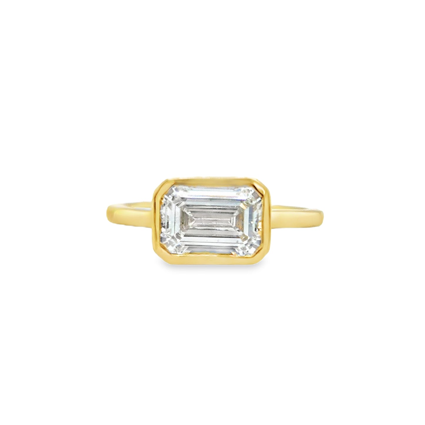 18ct Yellow Gold East-West Rubover Set Emerald Cut Cultured Solitaire Diamond Ring 2.07ct