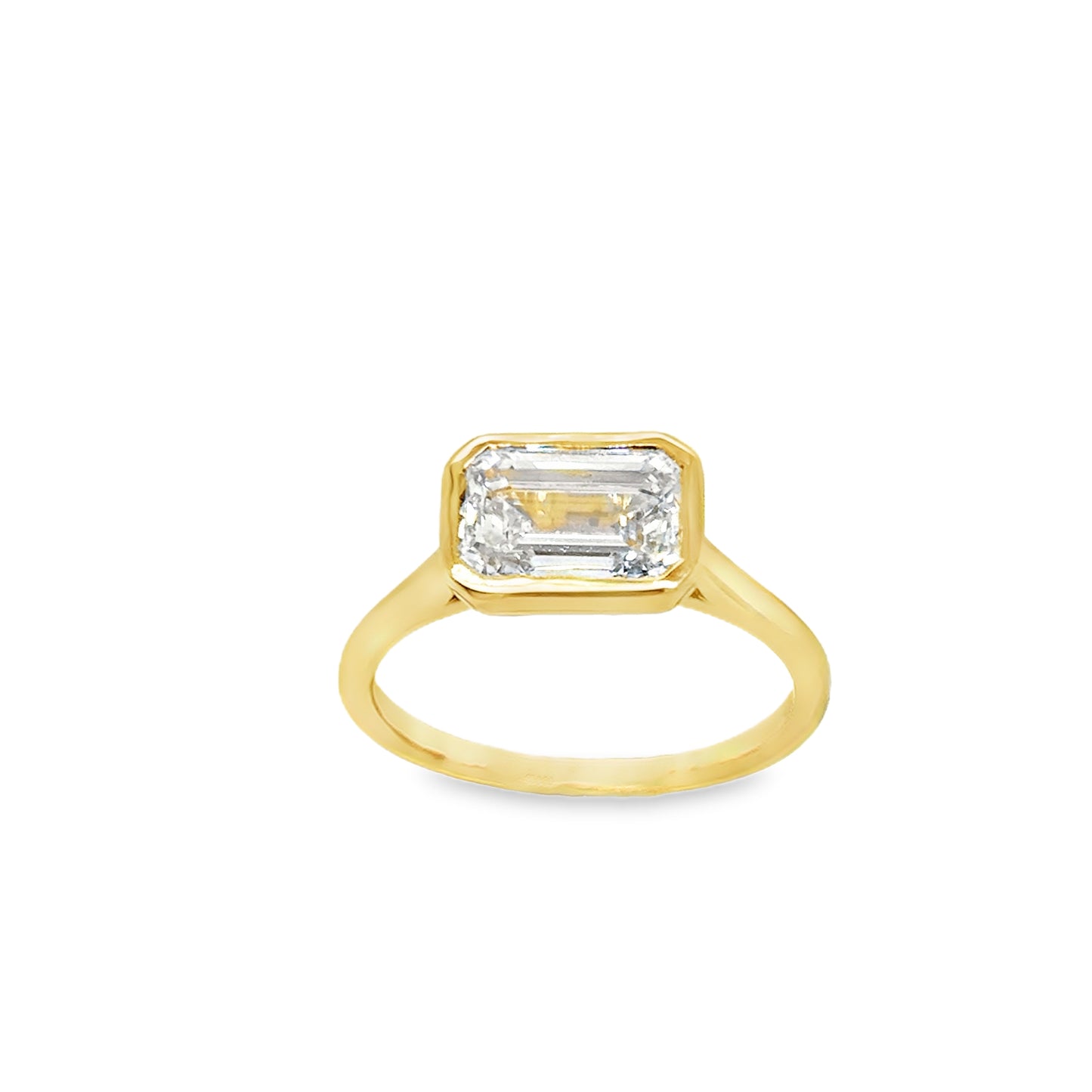 18ct Yellow Gold East-West Rubover Set Emerald Cut Cultured Solitaire Diamond Ring 2.07ct
