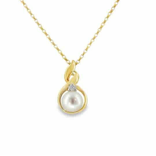 9ct Dianmond & 8mm Freshwater Pearl Swirl Pendant