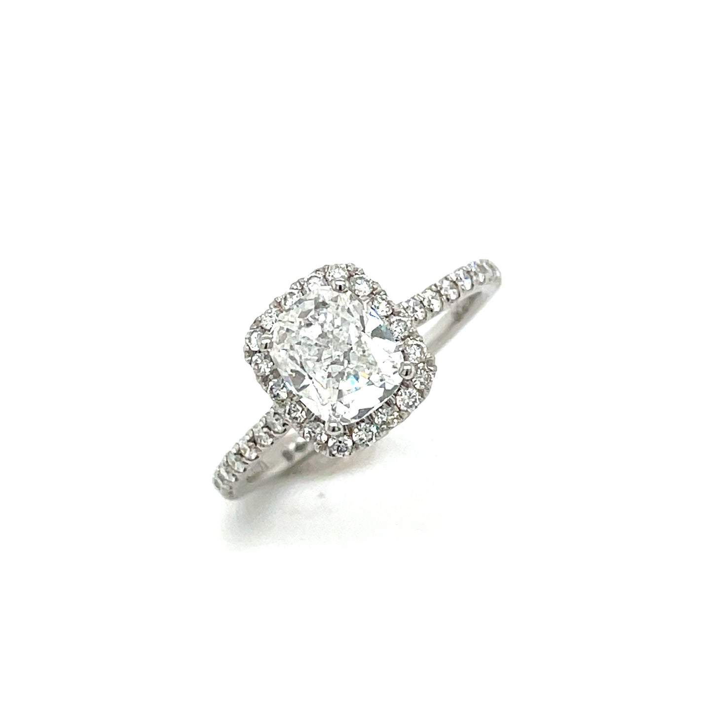 Plat Cush Halo dia ring w/ sh 1.50ct .38ct