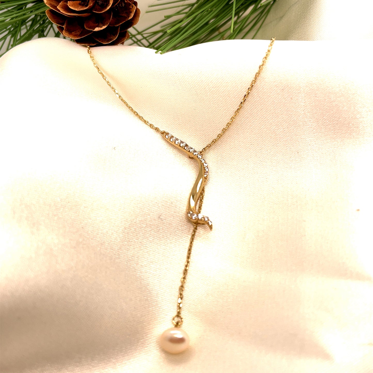 9ct Gold Cz Open Swirl Drop Pearl Necklet