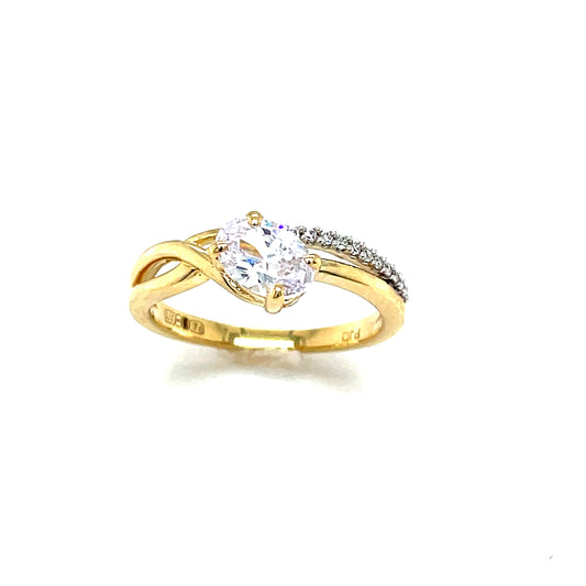 9CT CUBIC ZIRCONIA OPEN OFFSET OVAL DRESS RING
