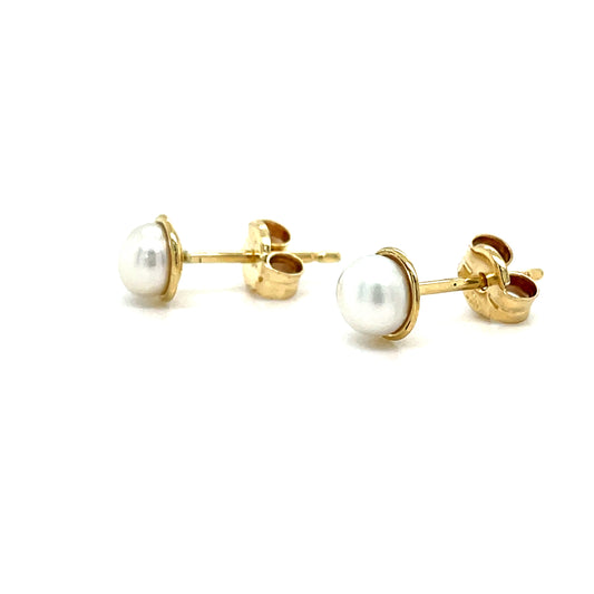 9CT 4MM Pearl Earring with Plain Gold Surround