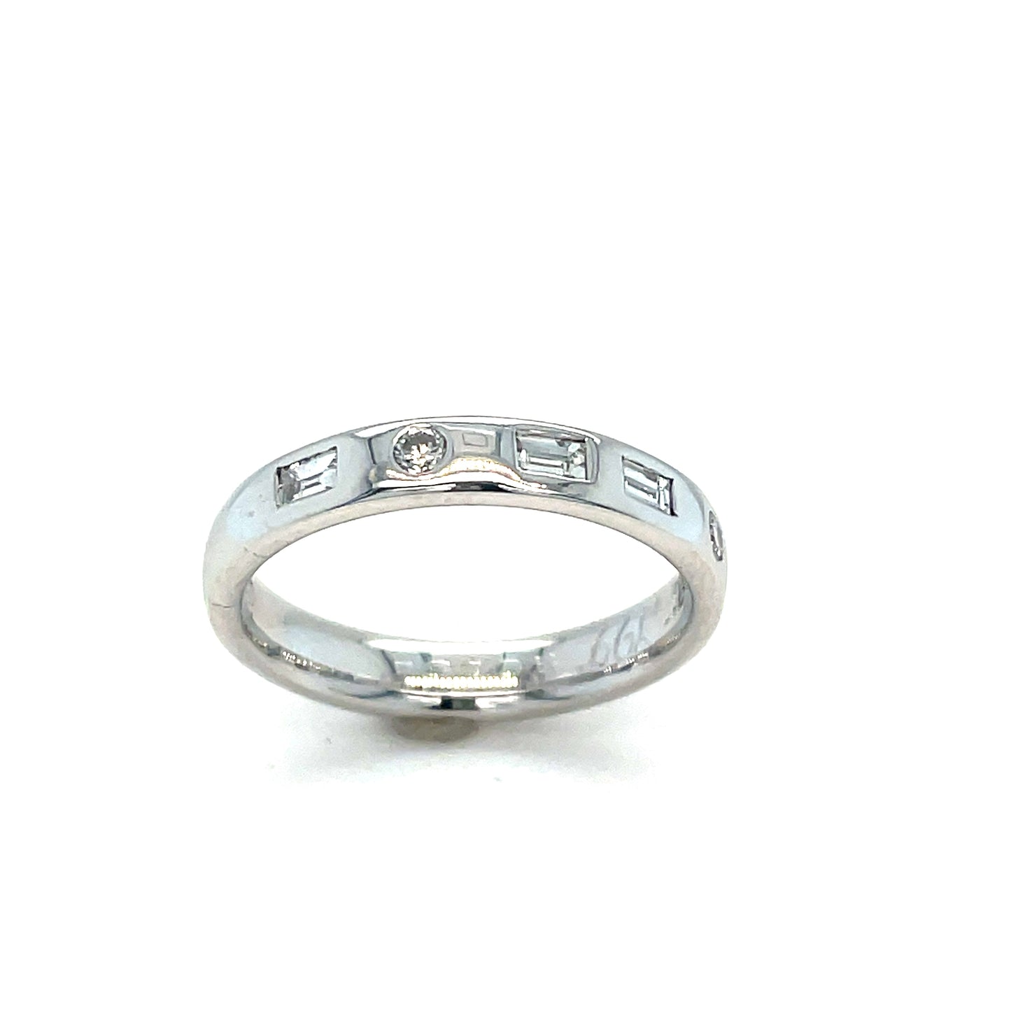18ct White Gold Six Stone Eternity Diamond Ring