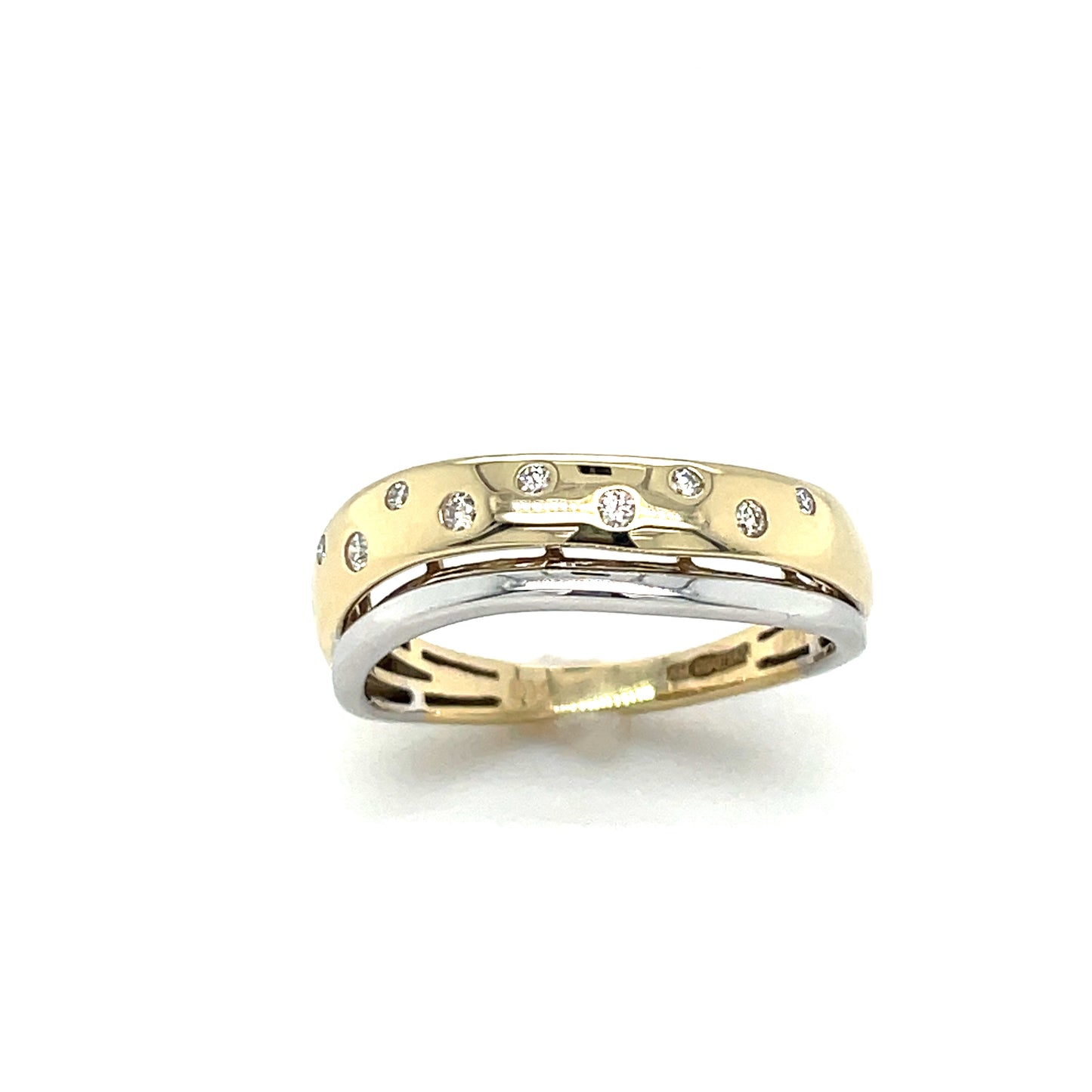 9ct Two Tone Punch Set Diamond Ring .08ct