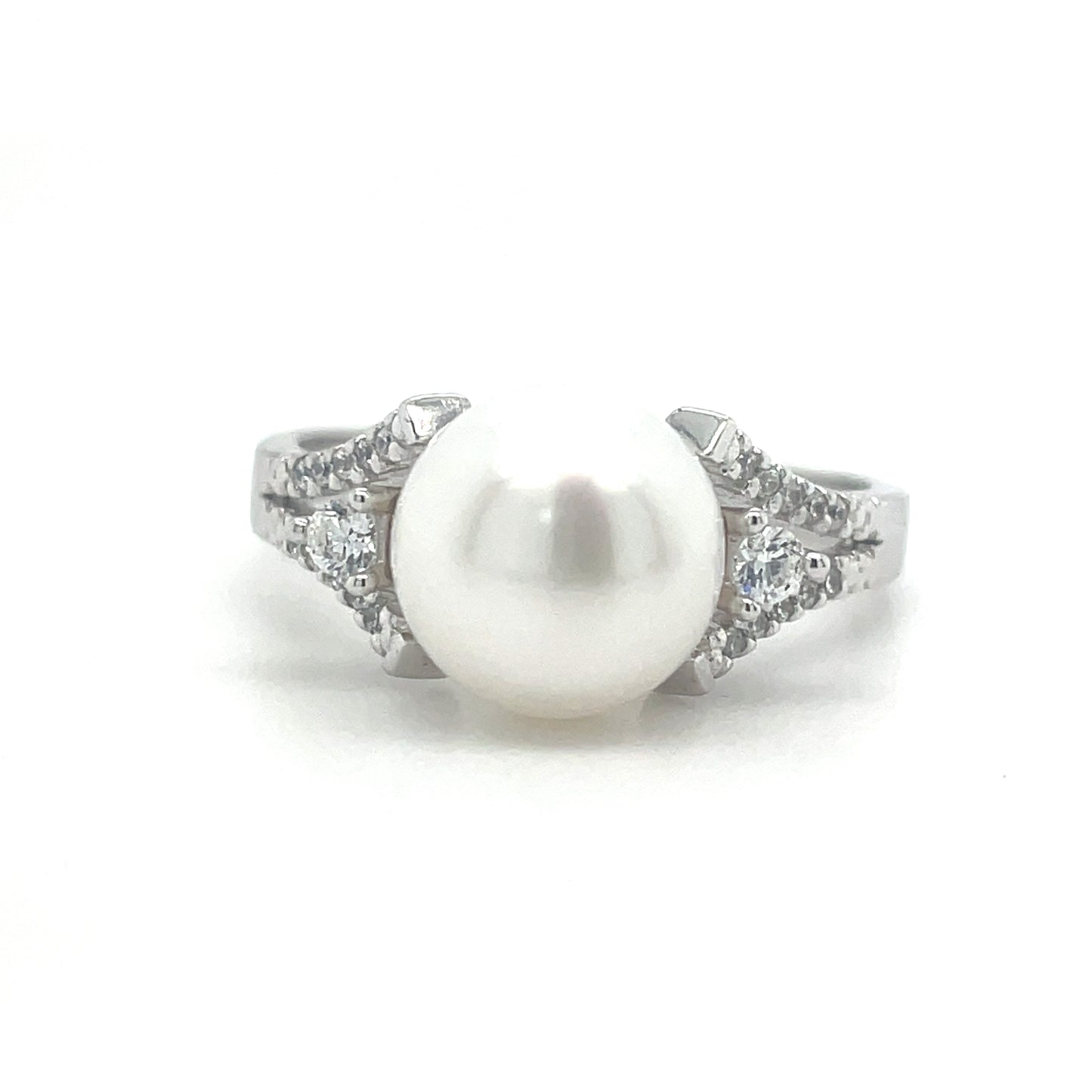 9ct White Gold Pearl And Cubic Zirconia Ring