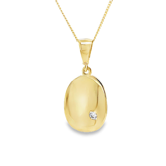 9ct Polsihed Oval Disc Pendant With Cubic Zirconia